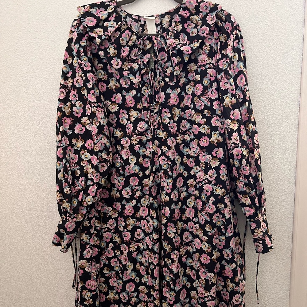 H&M||dress